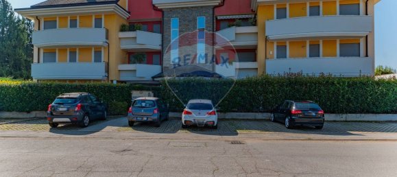 3 bedrooms Apartment in Busto Arsizio, Italy No. 329685 36