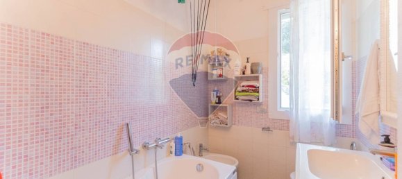 3 bedrooms Apartment in Busto Arsizio, Italy No. 329685 17