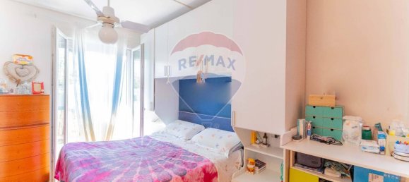 3 bedrooms Apartment in Busto Arsizio, Italy No. 329685 14