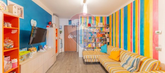 3 bedrooms Apartment in Busto Arsizio, Italy No. 329685 4