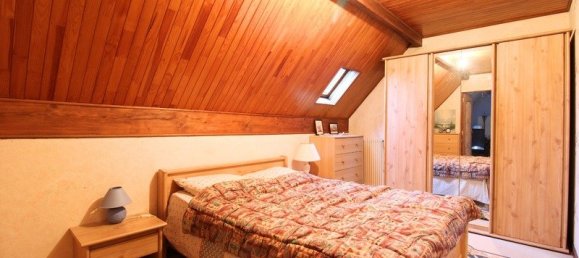 3 bedrooms House in Valdampierre, France No. 235791 4