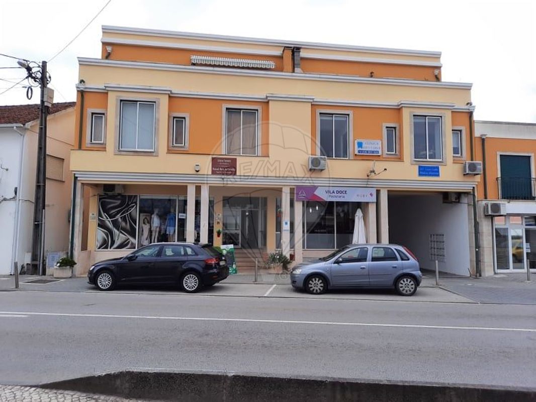 39m² Commercial property in Pombal, Portugal No. 157979