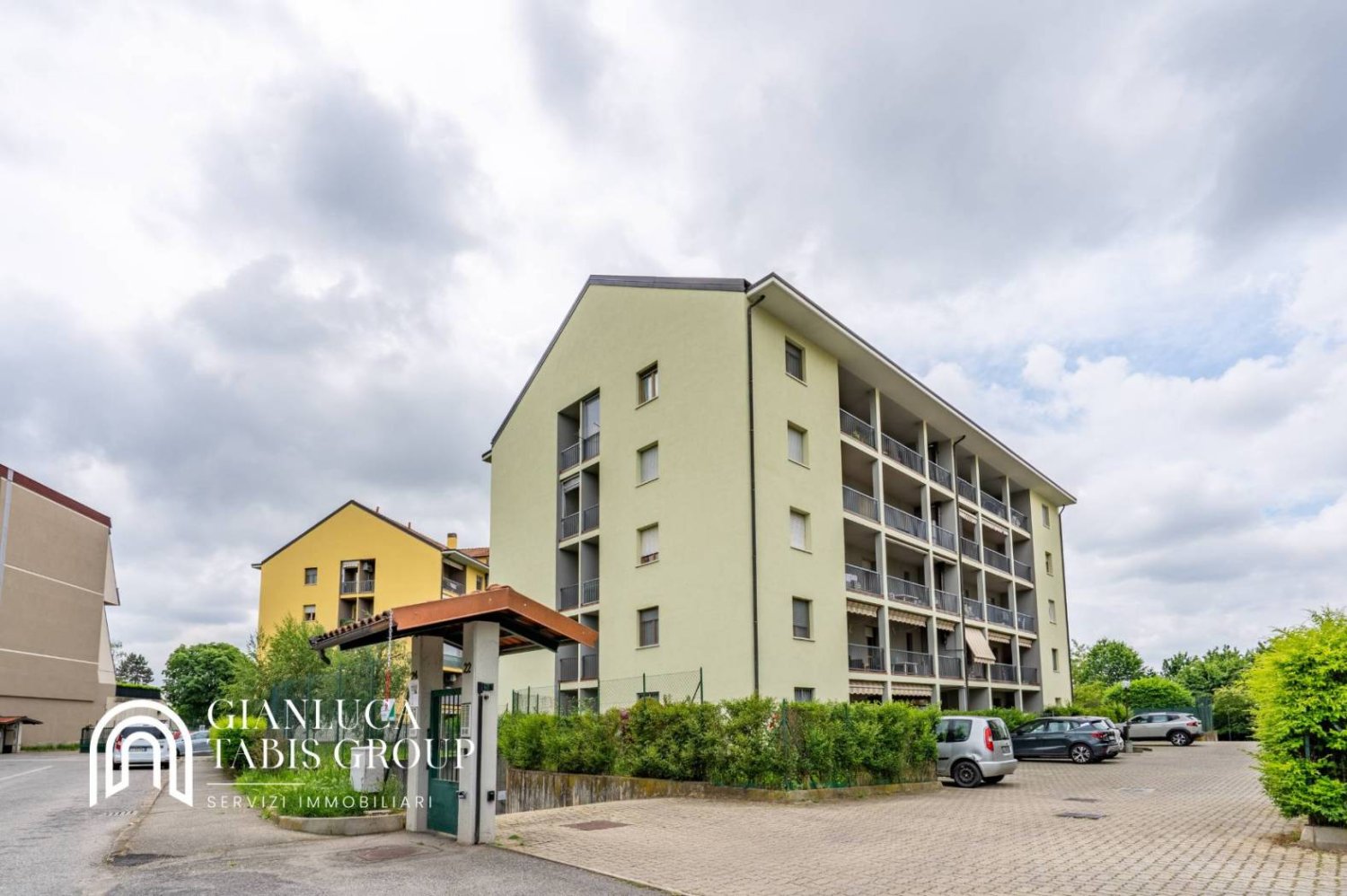 3 bedrooms Apartment in Chieri, Italy No. 302612