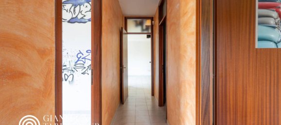 3 bedrooms Apartment in Chieri, Italy No. 302612 4