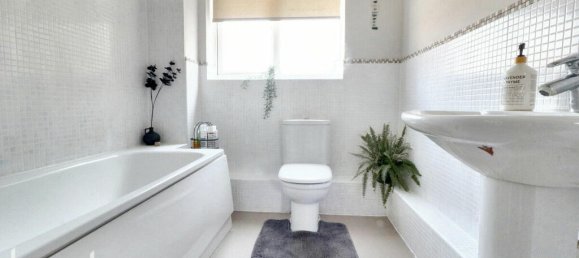 2 bedrooms Apartment in Dartford, United Kingdom No. 4946 8