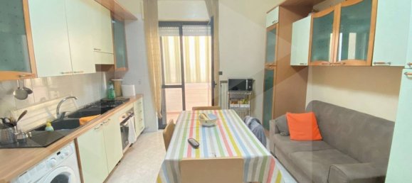 2 chambres Appartement à Bari, Italy No. 20179 4