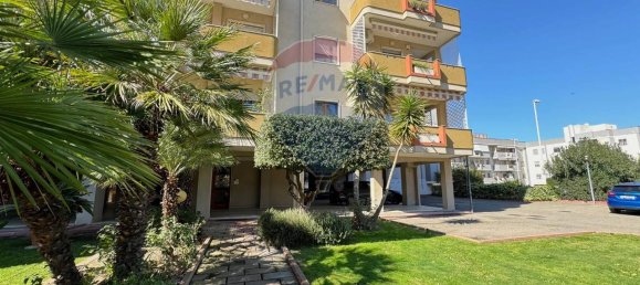 3 rooms Apartment in Cagliari, Italy No. 14690 59