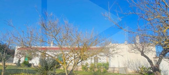 10 rooms Villa in Locorotondo, Italy No. 18909 4