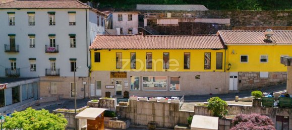 Gebäude in Terras de Bouro, Portugal 477m², Nr. 15093 2