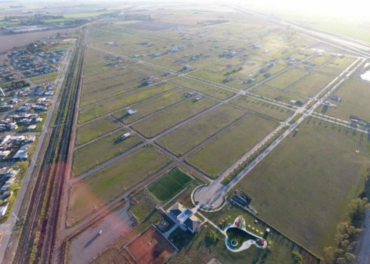  قطعة أرض في Santa Fe, Argentina رقم 31231