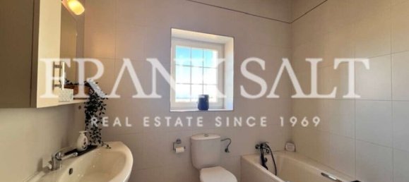 3 bedrooms House in Gharghur, Malta No. 3846 25