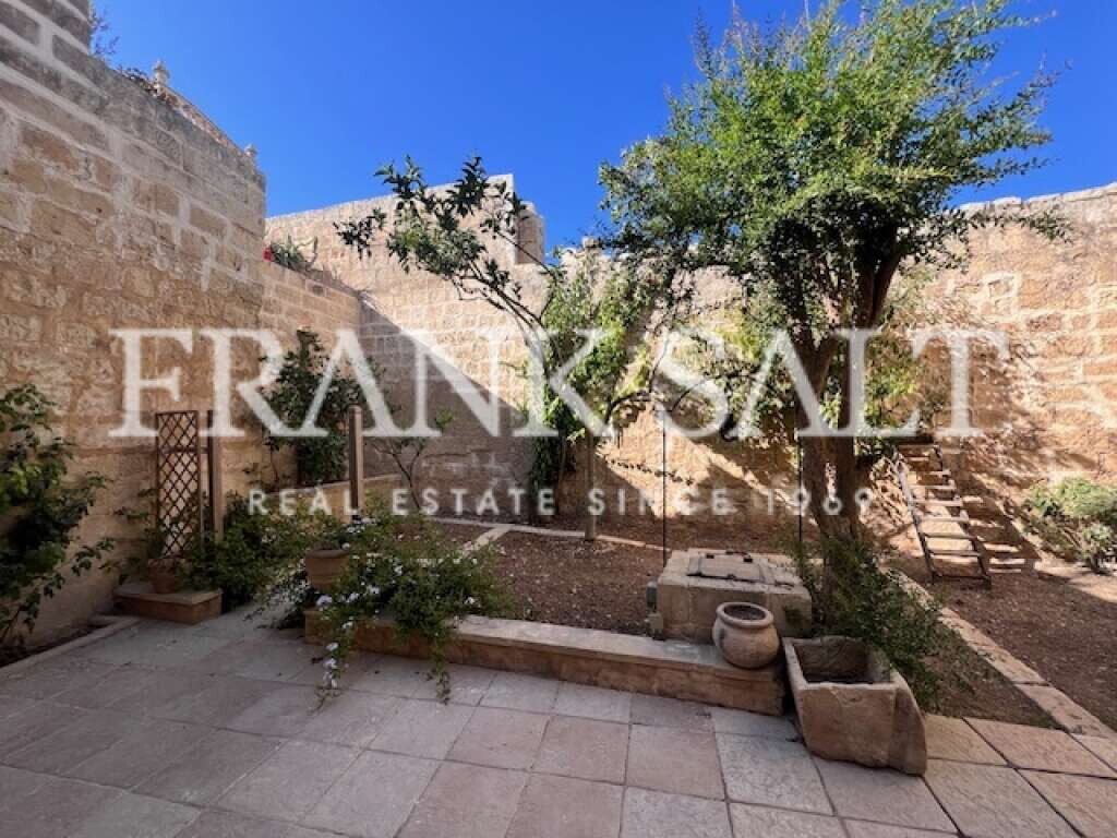 3 bedrooms House in Gharghur, Malta No. 3846