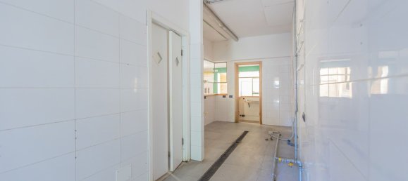 Gewerbliche Immobilie in Rome, Italy 110m², Nr. 268100 2