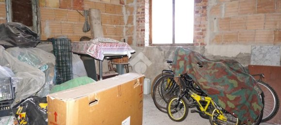 120m² Garage in Montecorvino Rovella, Italy No. 74847 6