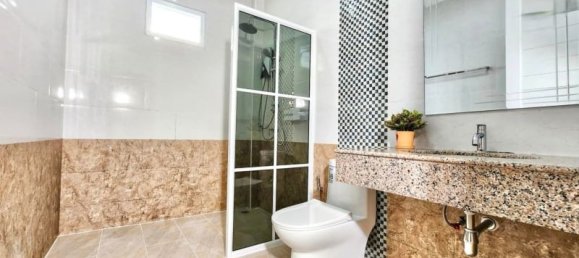 3 chambres Café / restaurant à Pattaya, Thailand No. 19229 9