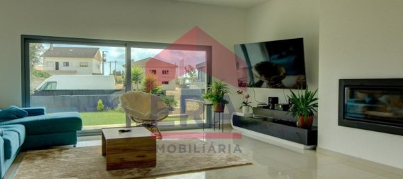 4 bedrooms House in Atouguia da Baleia, Portugal No. 112393 4