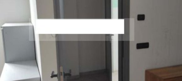 Gewerbliche Immobilie in Parabiago, Italy 88m², Nr. 154510 5