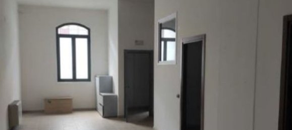 Gewerbliche Immobilie in Parabiago, Italy 88m², Nr. 154510 4