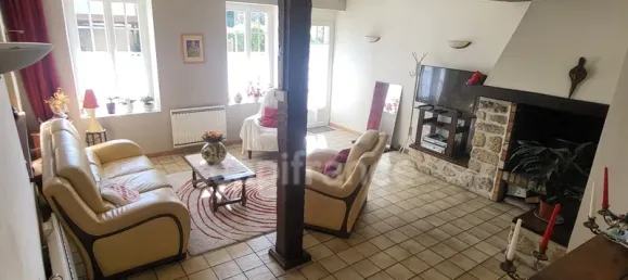 3 bedrooms House in Auvers-sur-Oise, France No. 352636 2