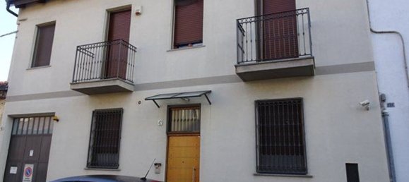 5 bedrooms Apartment in Grugliasco, Italy No. 379371 16