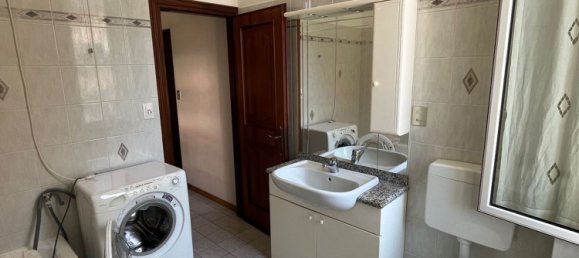 Квартира с 4 спальнями в Лоано, Италия № 334725 16