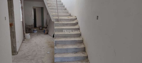 Tienda en Mosta, Malta 240 m² No. 13407 8