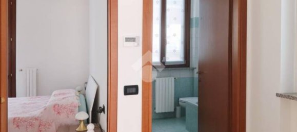 Villa de 3 dormitorios en Cormano, Italy No. 263542 24