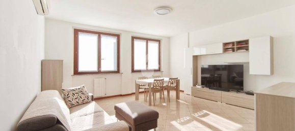 Villa de 3 dormitorios en Cormano, Italy No. 263542 12