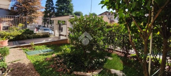 Villa de 3 dormitorios en Cormano, Italy No. 263542 5