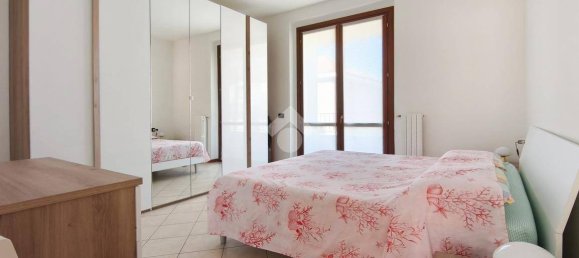 Villa de 3 dormitorios en Cormano, Italy No. 263542 25