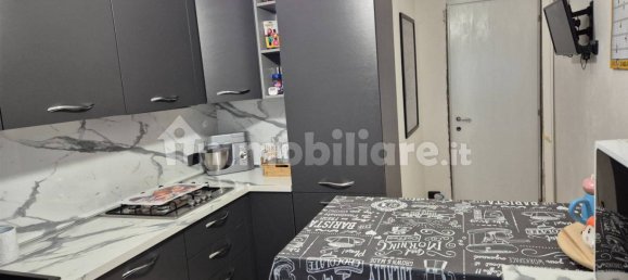 1 chambre Appartement à Nova Milanese, Italy No. 330546 2