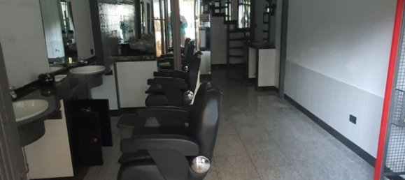 Коммерческая недвижимость 28м² в Салерно, Италия № 252095 2