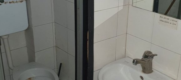 Коммерческая недвижимость 28м² в Салерно, Италия № 252095 5