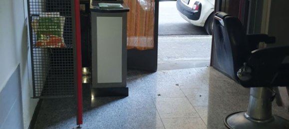 Коммерческая недвижимость 28м² в Салерно, Италия № 252095 7