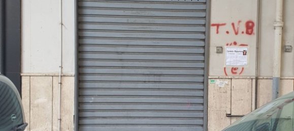 Коммерческая недвижимость 28м² в Салерно, Италия № 252095 3