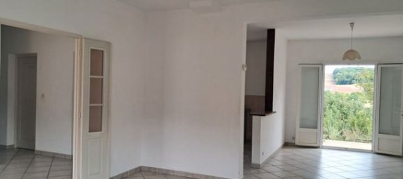 4 bedrooms House in Sens, France No. 310307 7