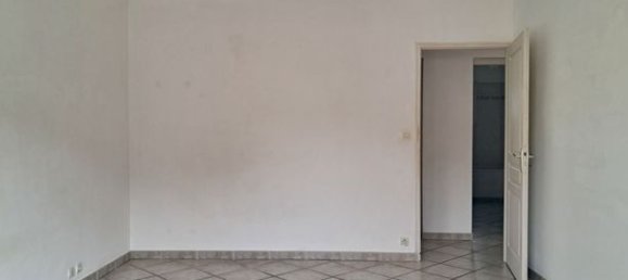 4 bedrooms House in Sens, France No. 310307 12