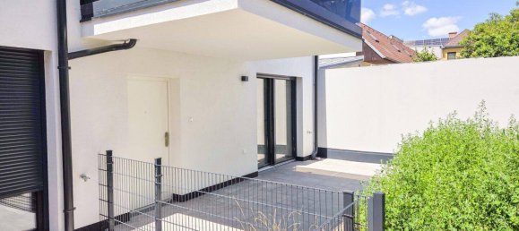 Studio in Vienna, Austria No. 137139 9