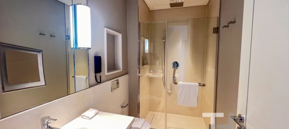 3 bedrooms Apartment in Burj Khalifa, UAE No. 28491 16