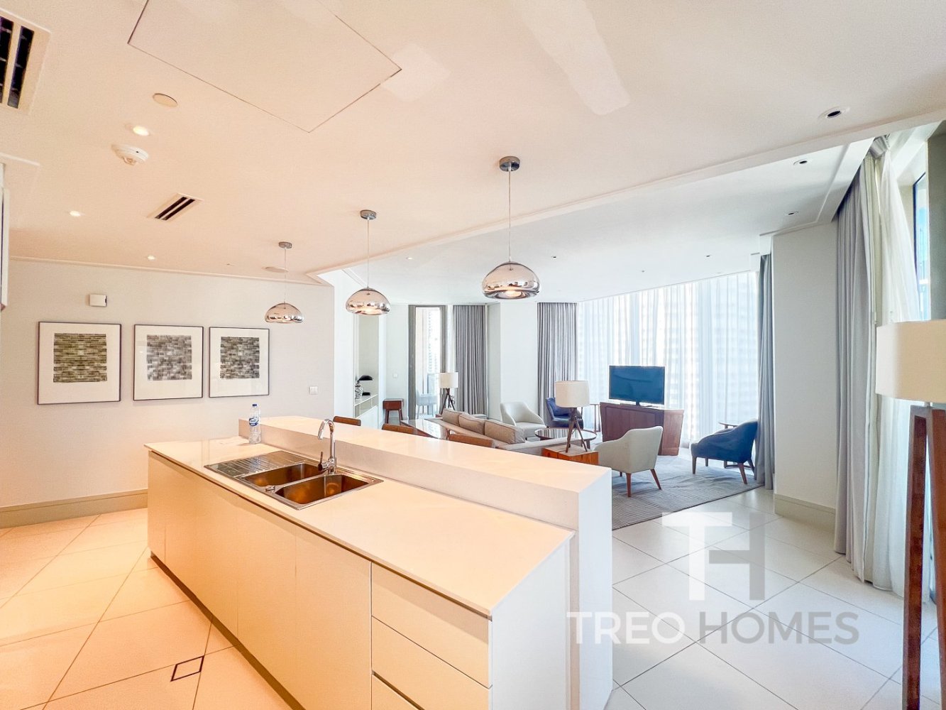 3 bedrooms Apartment in Burj Khalifa, UAE No. 28491