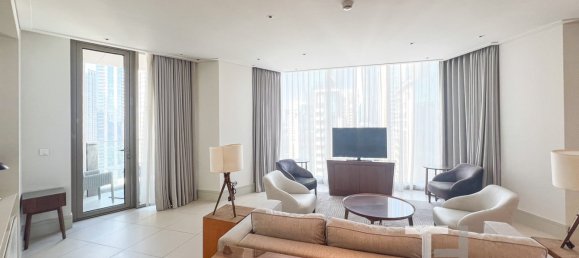 3 bedrooms Apartment in Burj Khalifa, UAE No. 28491 4