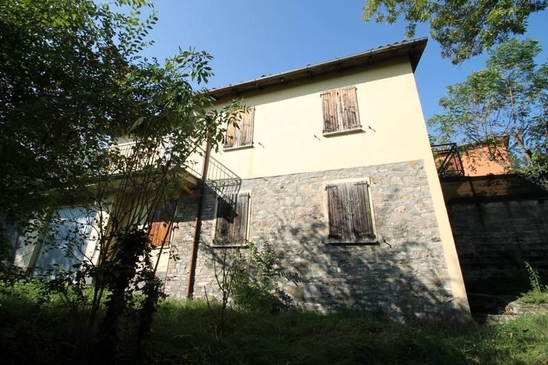 2-Zimmer Villa in Valsamoggia, Italy, Nr. 30477