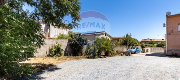 3 bedrooms House in Sardinia, Italy No. 262217 2