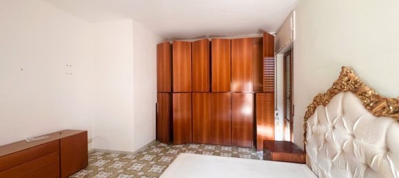 3 bedrooms Apartment in Giugliano in Campania, Italy No. 334779 22