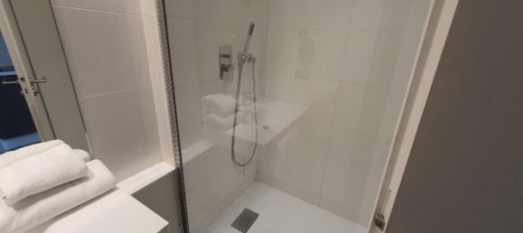 1 chambre Appartement à Bordeaux, France No. 96719 4