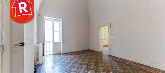 5 rooms Apartment in San Donato di Lecce, Italy No. 280521 7