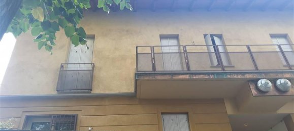 8 rooms Apartment in Piacenza, Italy No. 147745 23