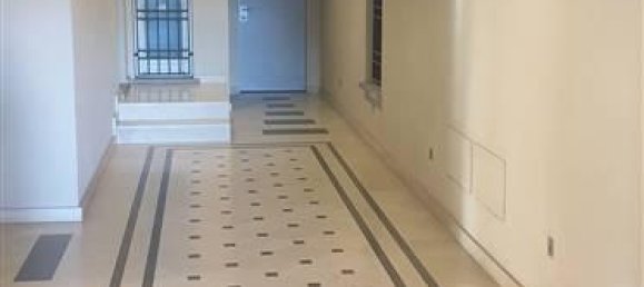8 rooms Apartment in Piacenza, Italy No. 147745 12