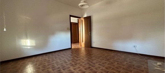 8 rooms House in Cavezzo, Italy No. 88804 40