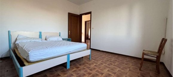 8 rooms House in Cavezzo, Italy No. 88804 30